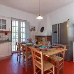 Villa Mimosa *