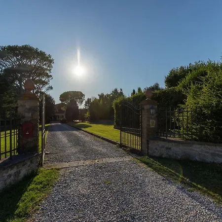 Mimosa Villa Cortone